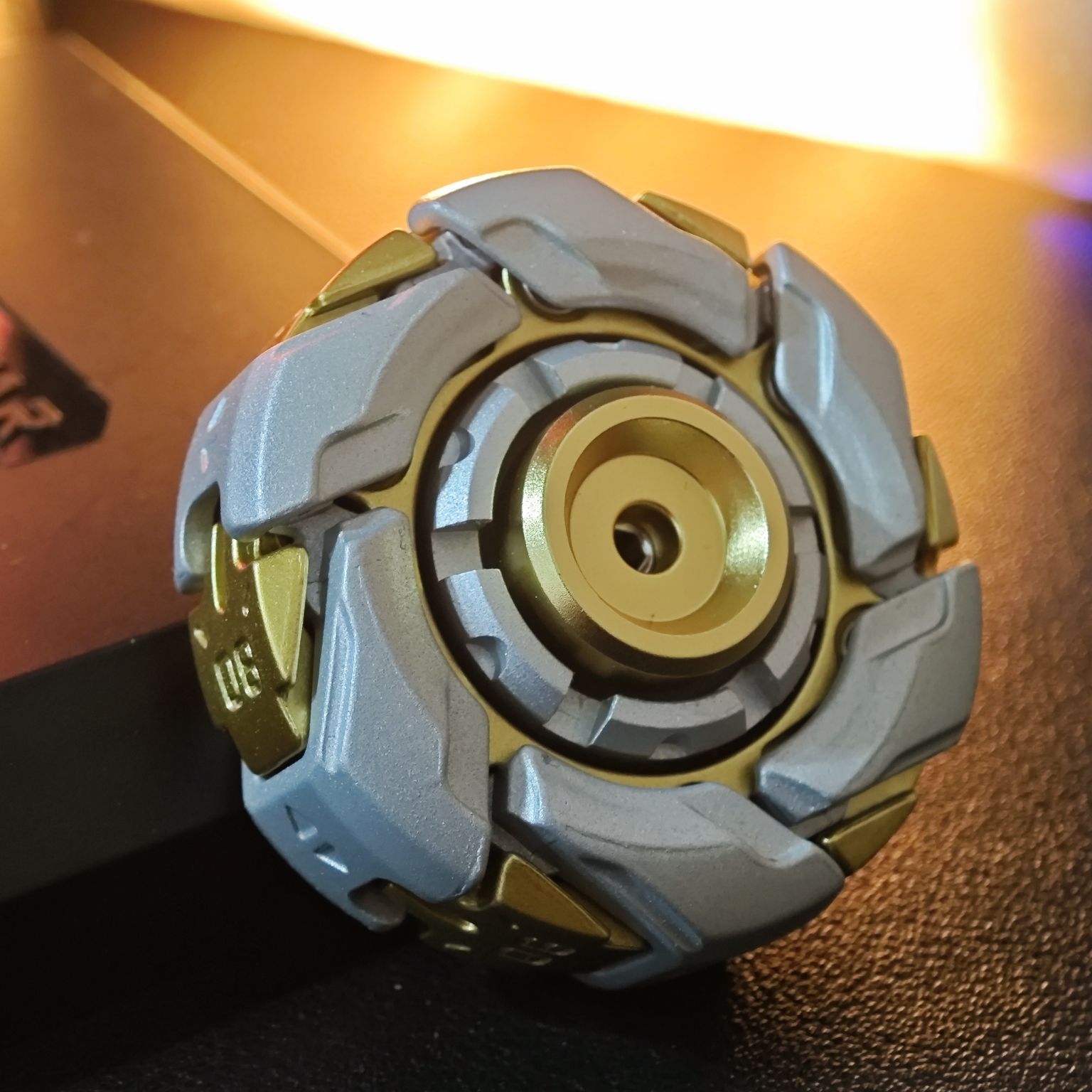 Grumpy 08 Metal Fidget Spinner - Rotating Open Armor EDC Toy for Adults